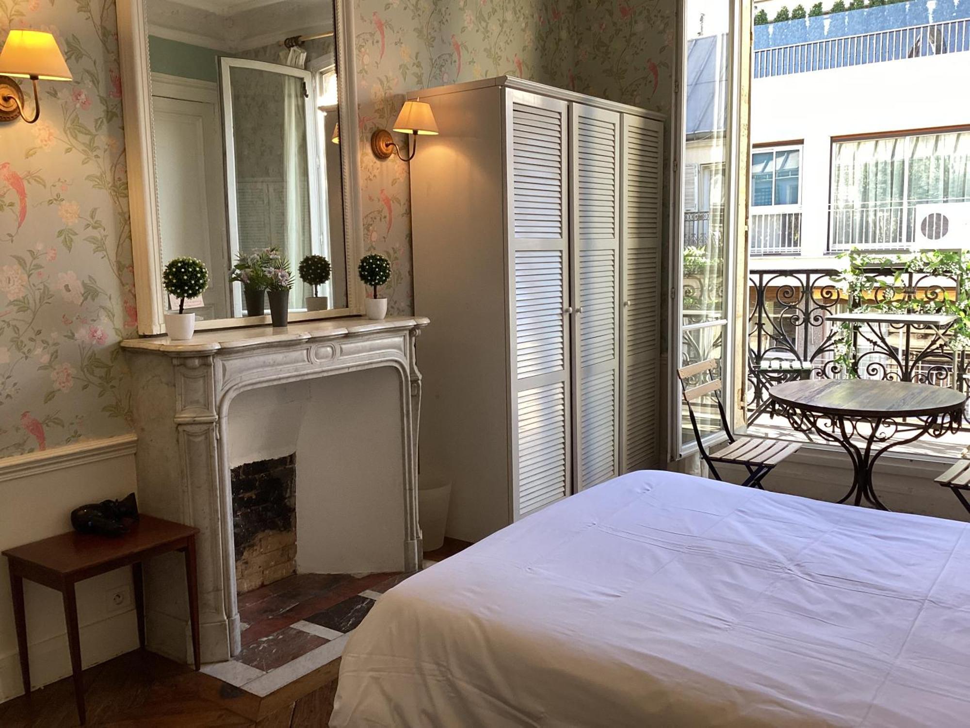 Bed And Breakfast Paris Quartier Champs-Elysees Zewnętrze zdjęcie