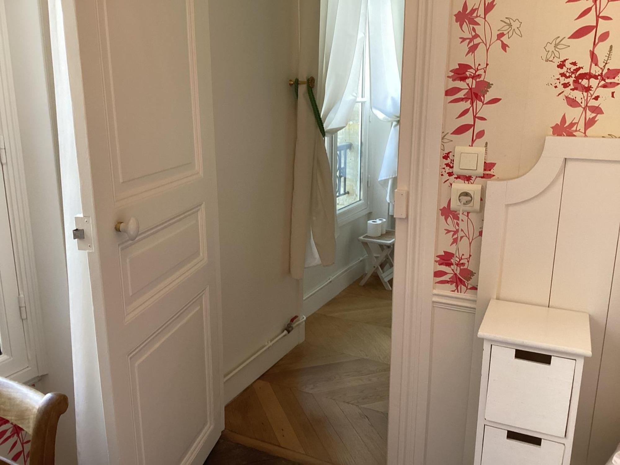 Bed And Breakfast Paris Quartier Champs-Elysees Zewnętrze zdjęcie